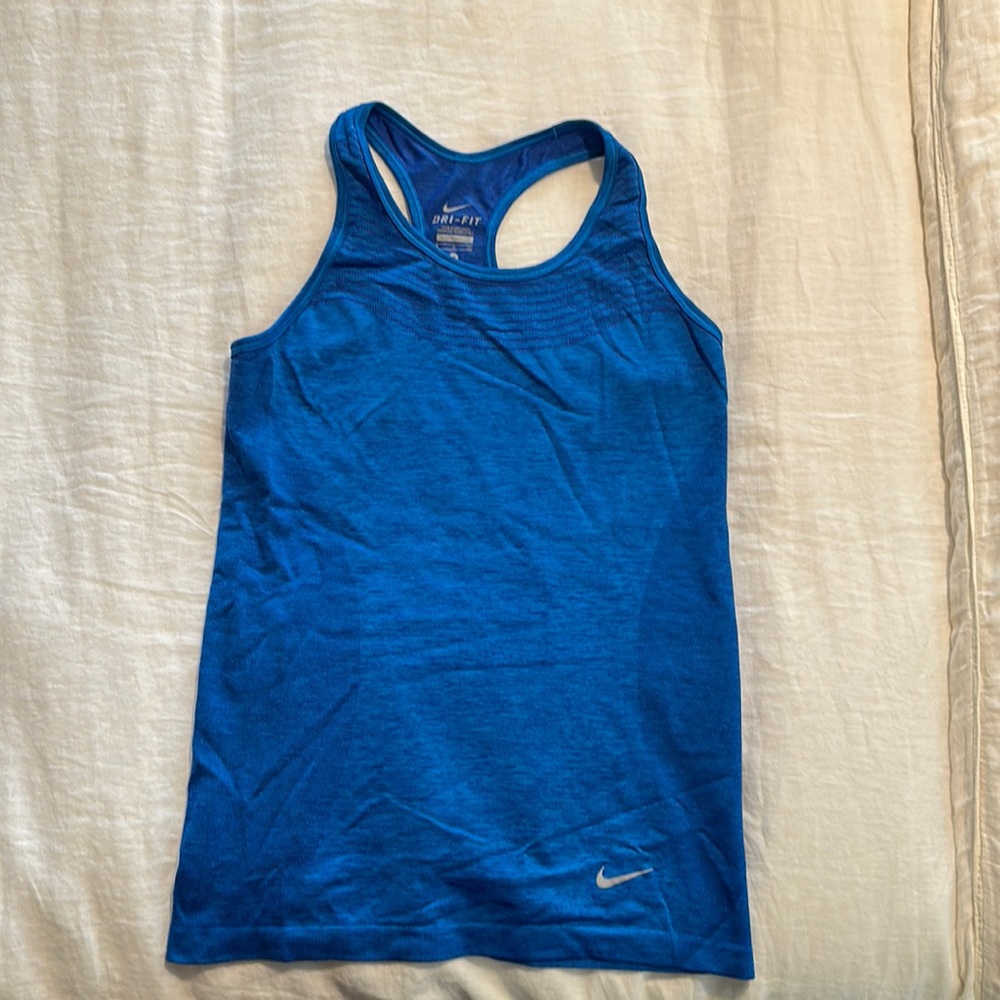 Blue Heather dry-fit tank